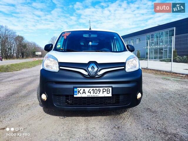 Белый Рено Кенгу, объемом двигателя 1.5 л и пробегом 175 тыс. км за 12800 $, фото 3 на Automoto.ua