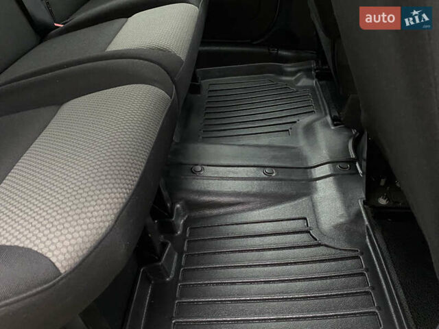 Белый Рено Кенгу, объемом двигателя 0 л и пробегом 17 тыс. км за 14399 $, фото 50 на Automoto.ua