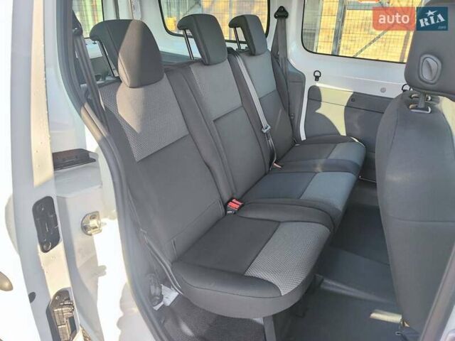 Білий Рено Кєнгу, об'ємом двигуна 0 л та пробігом 101 тис. км за 13800 $, фото 4 на Automoto.ua