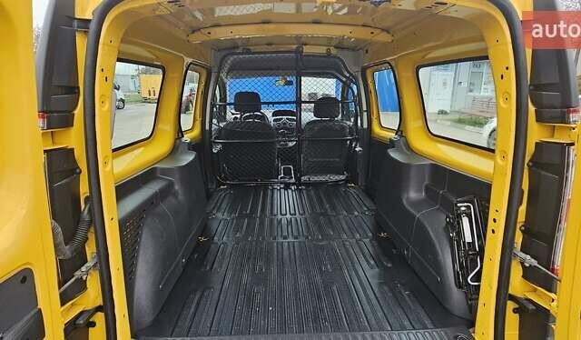 Білий Рено Кєнгу, об'ємом двигуна 0 л та пробігом 53 тис. км за 11100 $, фото 42 на Automoto.ua