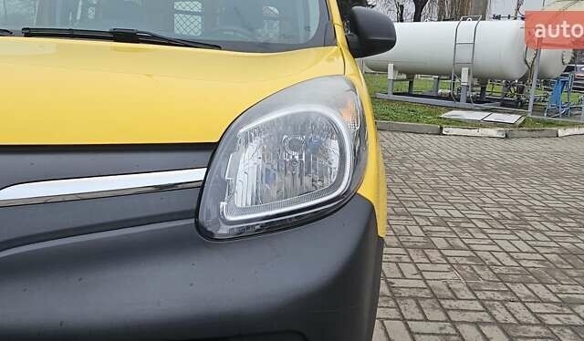 Білий Рено Кєнгу, об'ємом двигуна 0 л та пробігом 53 тис. км за 11100 $, фото 50 на Automoto.ua