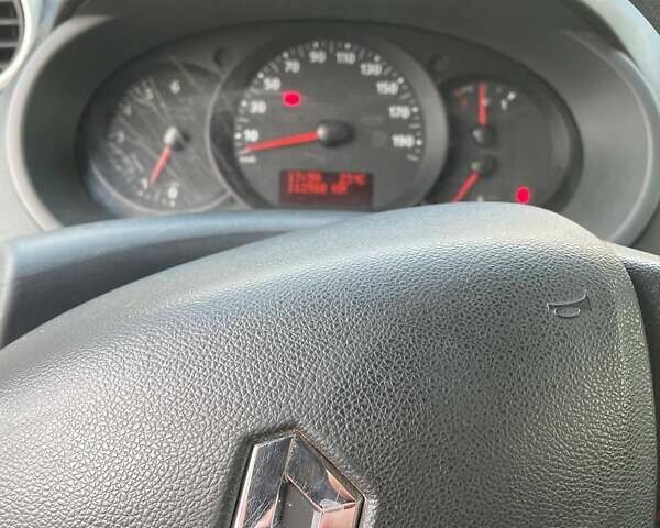 Белый Рено Кенгу, объемом двигателя 1.46 л и пробегом 114 тыс. км за 13613 $, фото 22 на Automoto.ua