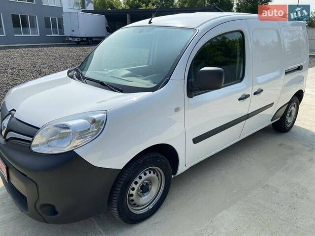 Белый Рено Кенгу, объемом двигателя 1.5 л и пробегом 138 тыс. км за 12597 $, фото 9 на Automoto.ua