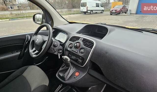 Білий Рено Кєнгу, об'ємом двигуна 0 л та пробігом 53 тис. км за 11100 $, фото 34 на Automoto.ua