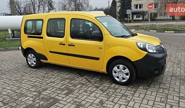 Білий Рено Кєнгу, об'ємом двигуна 0 л та пробігом 53 тис. км за 11100 $, фото 19 на Automoto.ua