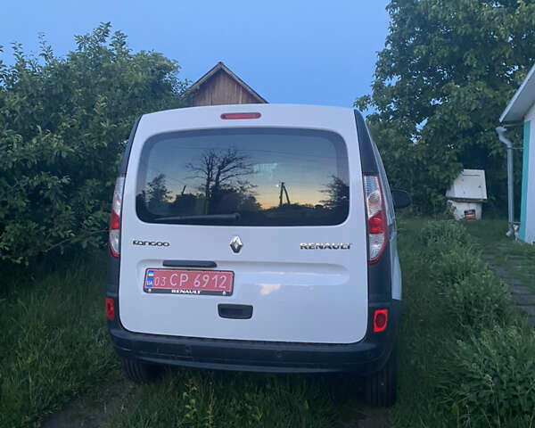 Белый Рено Кенгу, объемом двигателя 1.5 л и пробегом 276 тыс. км за 9200 $, фото 2 на Automoto.ua