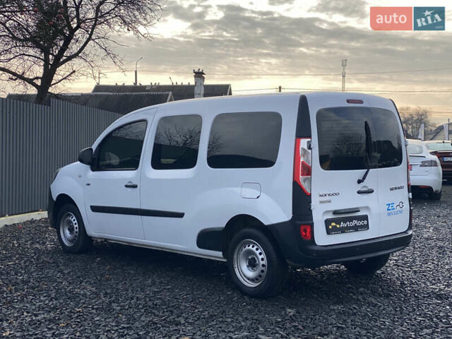 Белый Рено Кенгу, объемом двигателя 0 л и пробегом 8 тыс. км за 15500 $, фото 7 на Automoto.ua