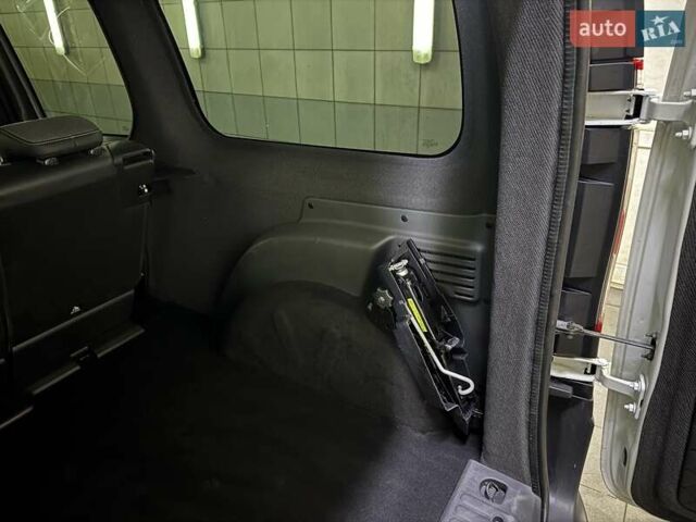 Білий Рено Кєнгу, об'ємом двигуна 1.5 л та пробігом 131 тис. км за 13999 $, фото 16 на Automoto.ua