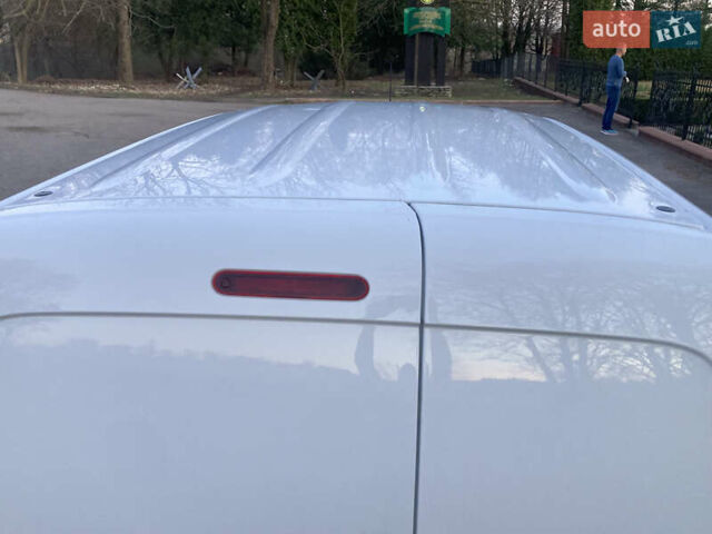 Білий Рено Кєнгу, об'ємом двигуна 1.5 л та пробігом 203 тис. км за 10300 $, фото 8 на Automoto.ua