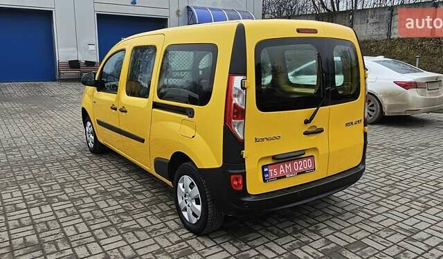 Білий Рено Кєнгу, об'ємом двигуна 0 л та пробігом 53 тис. км за 11100 $, фото 9 на Automoto.ua