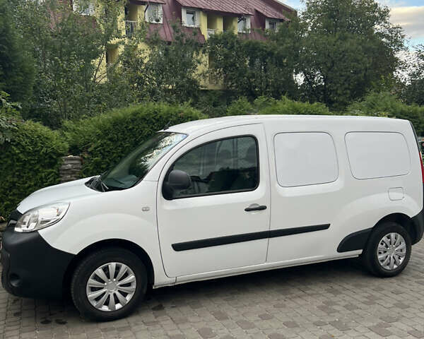 Білий Рено Кєнгу, об'ємом двигуна 1.5 л та пробігом 77 тис. км за 12200 $, фото 5 на Automoto.ua