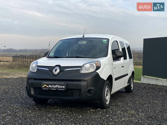 Белый Рено Кенгу, объемом двигателя 0 л и пробегом 8 тыс. км за 15500 $, фото 43 на Automoto.ua