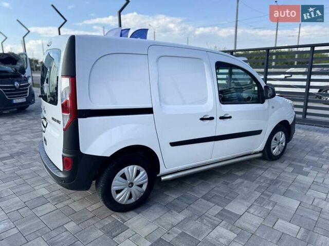 Білий Рено Кєнгу, об'ємом двигуна 1.5 л та пробігом 177 тис. км за 10250 $, фото 12 на Automoto.ua