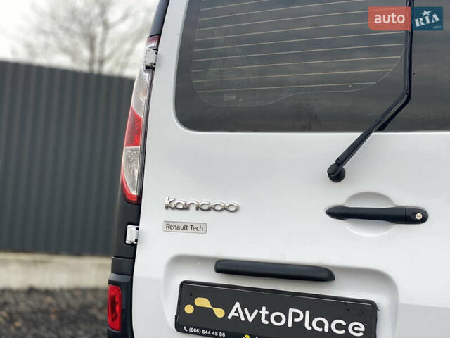 Белый Рено Кенгу, объемом двигателя 0 л и пробегом 8 тыс. км за 15500 $, фото 15 на Automoto.ua