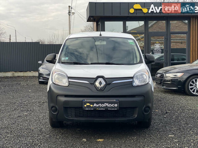 Белый Рено Кенгу, объемом двигателя 0 л и пробегом 8 тыс. км за 15500 $, фото 3 на Automoto.ua