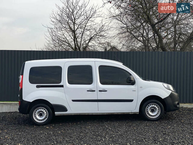 Белый Рено Кенгу, объемом двигателя 0 л и пробегом 8 тыс. км за 15500 $, фото 67 на Automoto.ua