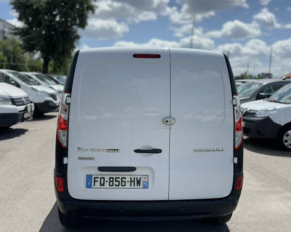 Белый Рено Кенгу, объемом двигателя 1.5 л и пробегом 149 тыс. км за 13900 $, фото 7 на Automoto.ua