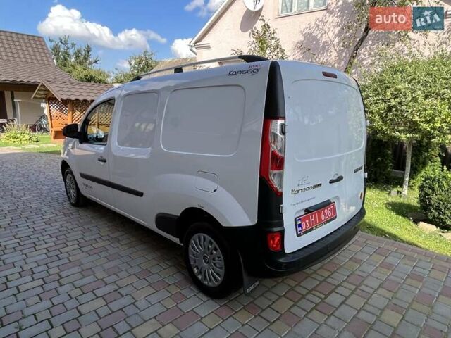 Белый Рено Кенгу, объемом двигателя 1.5 л и пробегом 179 тыс. км за 12500 $, фото 3 на Automoto.ua