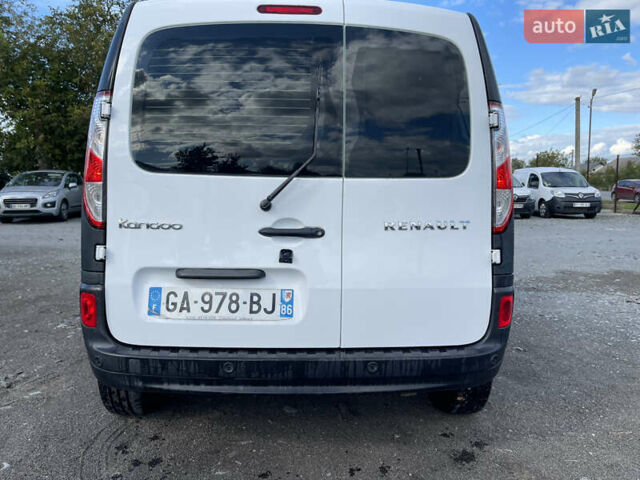 Белый Рено Кенгу, объемом двигателя 0 л и пробегом 78 тыс. км за 12200 $, фото 7 на Automoto.ua
