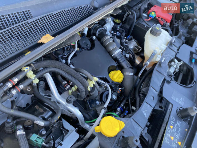 Білий Рено Кєнгу, об'ємом двигуна 1.5 л та пробігом 142 тис. км за 14999 $, фото 38 на Automoto.ua