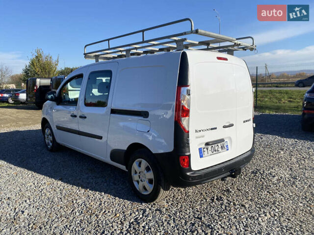 Білий Рено Кєнгу, об'ємом двигуна 1.5 л та пробігом 142 тис. км за 14999 $, фото 9 на Automoto.ua