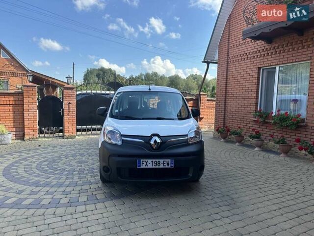 Білий Рено Кєнгу, об'ємом двигуна 0 л та пробігом 25 тис. км за 14700 $, фото 1 на Automoto.ua