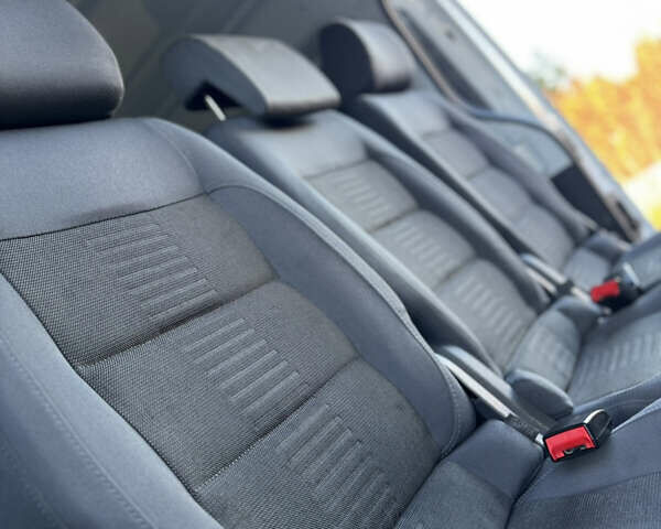 Білий Рено Кєнгу, об'ємом двигуна 1.5 л та пробігом 102 тис. км за 12500 $, фото 66 на Automoto.ua