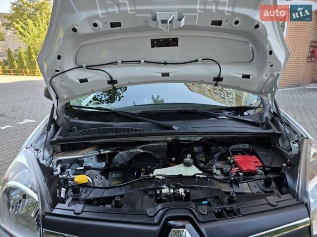 Рено Кенгу 2021 в Одессе на Automoto.ua Белый Рено Кенгу, объемом двигателя 0 л и пробегом 53 тыс. км за 11600 $, фото 35 на Automoto.ua