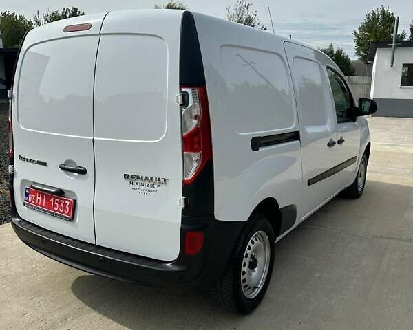 Белый Рено Кенгу, объемом двигателя 1.5 л и пробегом 136 тыс. км за 12888 $, фото 21 на Automoto.ua