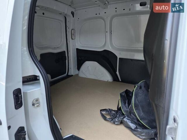 Рено Кенгу 2021 в Одессе на Automoto.ua Белый Рено Кенгу, объемом двигателя 0 л и пробегом 53 тыс. км за 11600 $, фото 23 на Automoto.ua