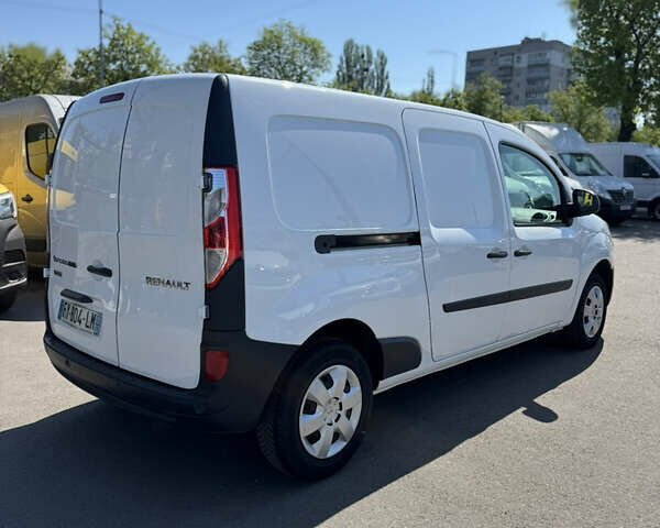 Рено Кенгу 2021 в Киеве на Automoto.ua Белый Рено Кенгу, объемом двигателя 0 л и пробегом 186 тыс. км за 13900 $, фото 9 на Automoto.ua