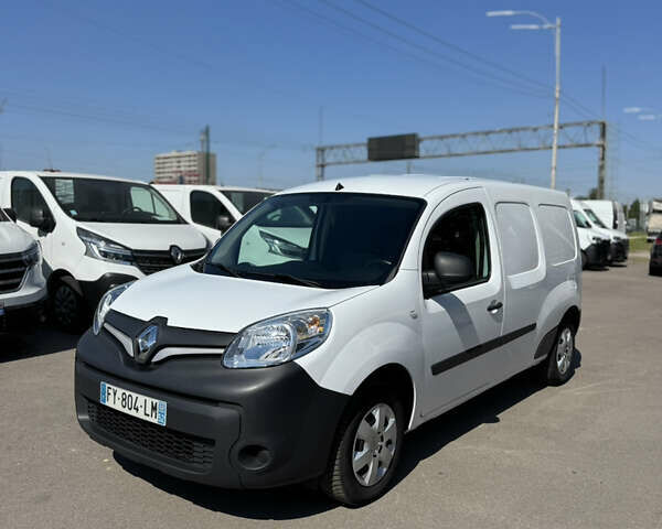 Белый Рено Кенгу, объемом двигателя 0 л и пробегом 186 тыс. км за 13900 $, фото 4 на Automoto.ua