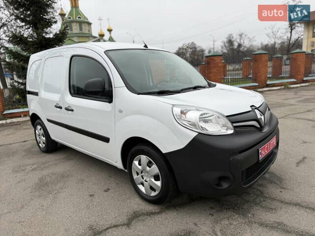 Белый Рено Кенгу, объемом двигателя 1.5 л и пробегом 118 тыс. км за 12599 $, фото 9 на Automoto.ua