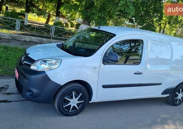 Белый Рено Кенгу, объемом двигателя 1.5 л и пробегом 191 тыс. км за 12700 $, фото 2 на Automoto.ua