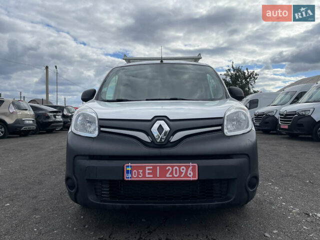 Белый Рено Кенгу, объемом двигателя 0 л и пробегом 112 тыс. км за 15200 $, фото 2 на Automoto.ua