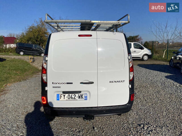 Білий Рено Кєнгу, об'ємом двигуна 1.5 л та пробігом 142 тис. км за 14999 $, фото 10 на Automoto.ua