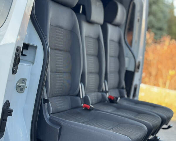 Білий Рено Кєнгу, об'ємом двигуна 1.5 л та пробігом 102 тис. км за 12500 $, фото 64 на Automoto.ua