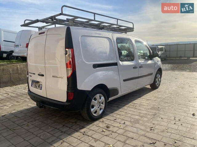 Білий Рено Кєнгу, об'ємом двигуна 1.5 л та пробігом 142 тис. км за 14999 $, фото 4 на Automoto.ua