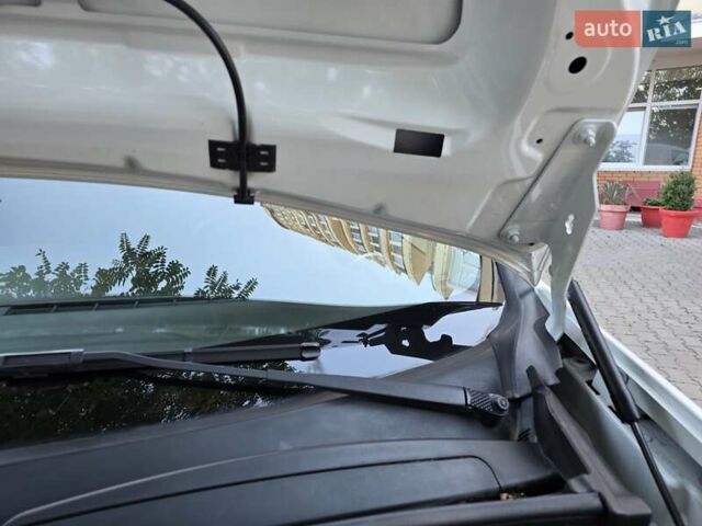 Рено Кенгу 2021 в Одессе на Automoto.ua Белый Рено Кенгу, объемом двигателя 0 л и пробегом 53 тыс. км за 11600 $, фото 38 на Automoto.ua
