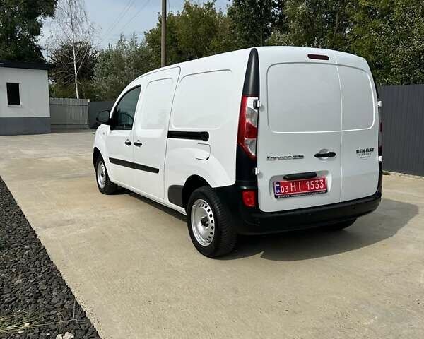 Белый Рено Кенгу, объемом двигателя 1.5 л и пробегом 136 тыс. км за 12888 $, фото 13 на Automoto.ua