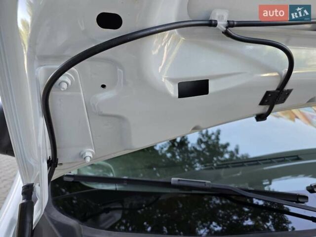 Рено Кенгу 2021 в Одессе на Automoto.ua Белый Рено Кенгу, объемом двигателя 0 л и пробегом 53 тыс. км за 11600 $, фото 37 на Automoto.ua