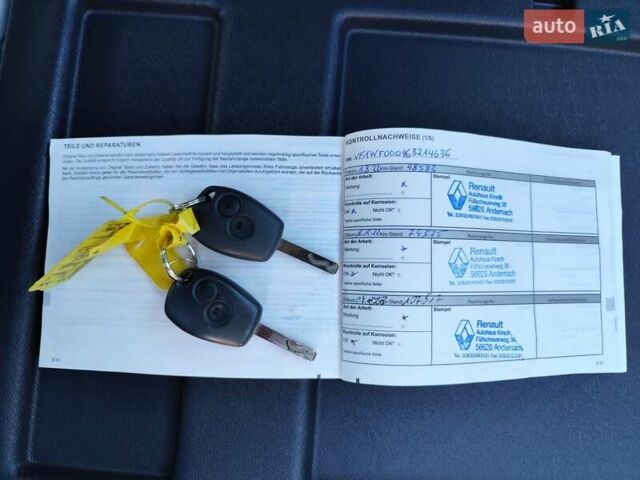 Белый Рено Кенгу, объемом двигателя 1.5 л и пробегом 169 тыс. км за 12800 $, фото 46 на Automoto.ua