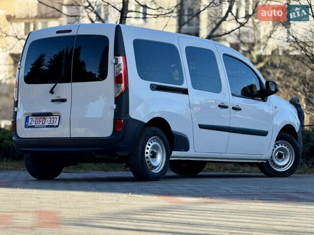 Білий Рено Кєнгу, об'ємом двигуна 1.5 л та пробігом 102 тис. км за 12500 $, фото 30 на Automoto.ua