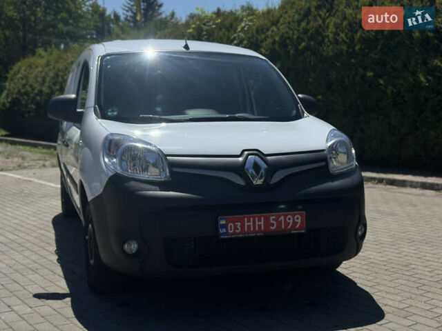 Белый Рено Кенгу, объемом двигателя 1.46 л и пробегом 188 тыс. км за 13700 $, фото 26 на Automoto.ua