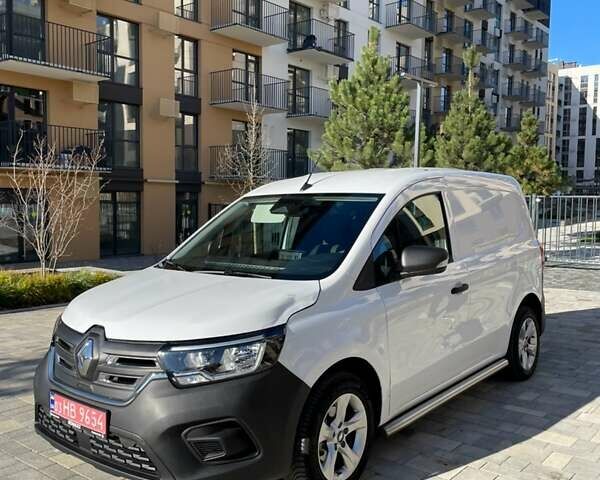 Білий Рено Кєнгу, об'ємом двигуна 0 л та пробігом 30 тис. км за 16500 $, фото 1 на Automoto.ua