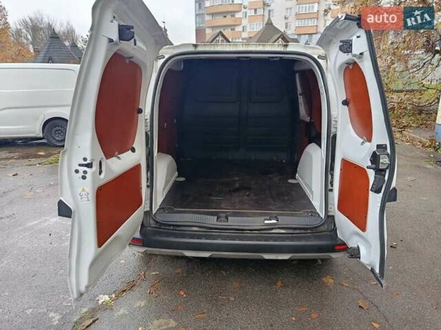 Белый Рено Кенгу, объемом двигателя 0 л и пробегом 12 тыс. км за 19700 $, фото 6 на Automoto.ua