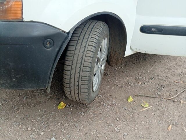 Белый Рено Кенгу, объемом двигателя 1.9 л и пробегом 3 тыс. км за 2850 $, фото 6 на Automoto.ua