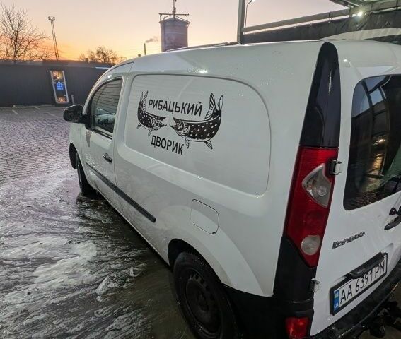 Белый Рено Кенгу, объемом двигателя 1.5 л и пробегом 365 тыс. км за 5500 $, фото 3 на Automoto.ua