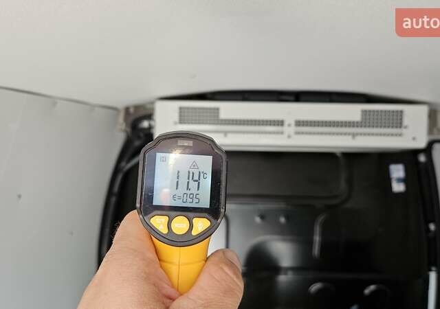 Белый Рено Кенгу, объемом двигателя 1.5 л и пробегом 211 тыс. км за 14700 $, фото 31 на Automoto.ua