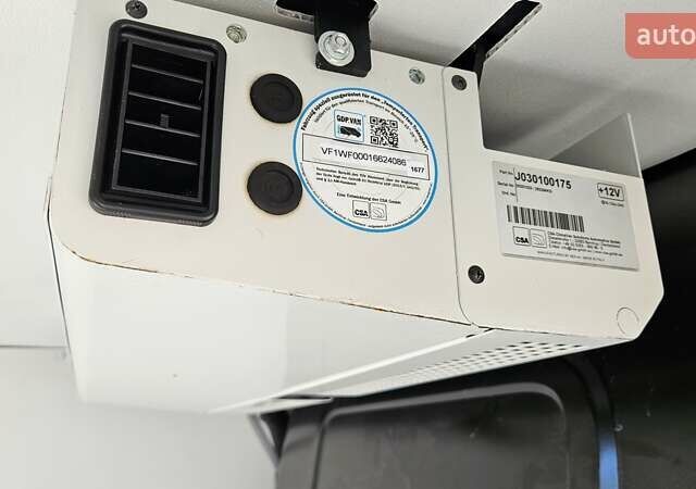 Белый Рено Кенгу, объемом двигателя 1.5 л и пробегом 211 тыс. км за 14700 $, фото 36 на Automoto.ua